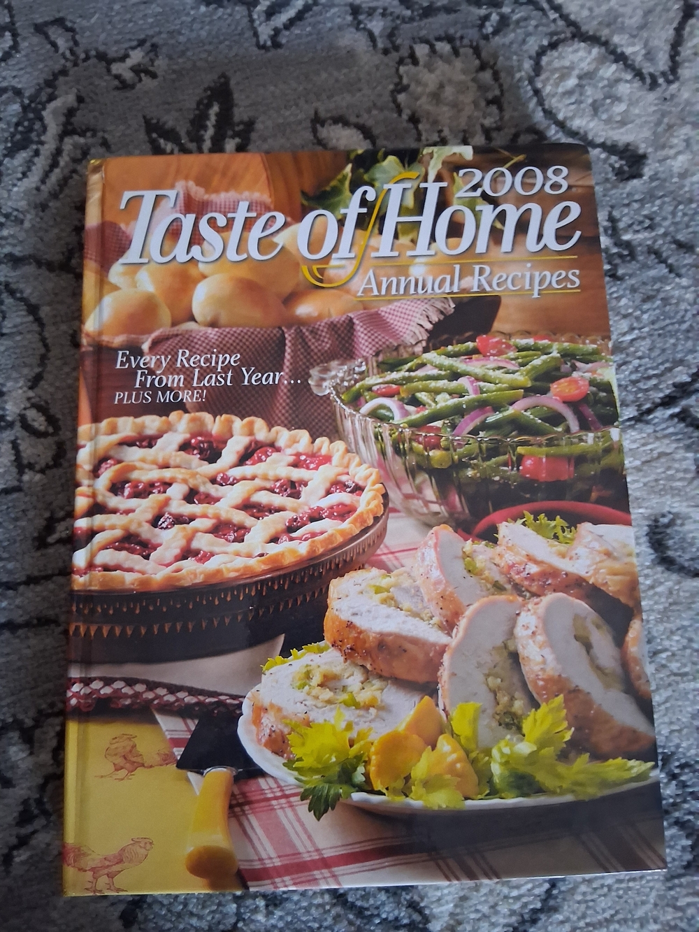 Taste of Home 2008 Annual Recipes Cookbook - Orange Cover